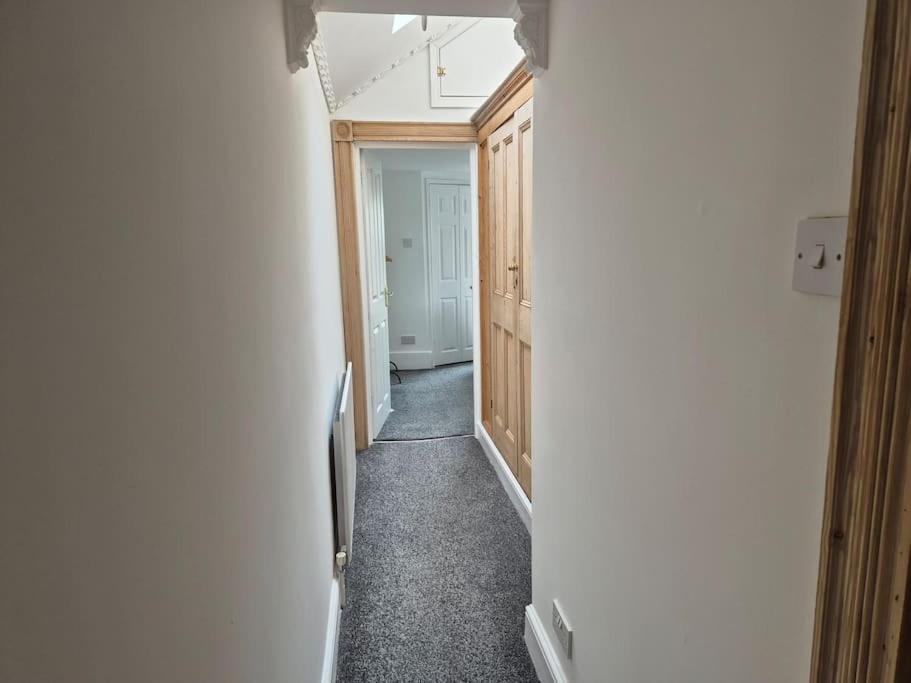 #26C 2 Bed Apartment פורטסמות' מראה חיצוני תמונה
